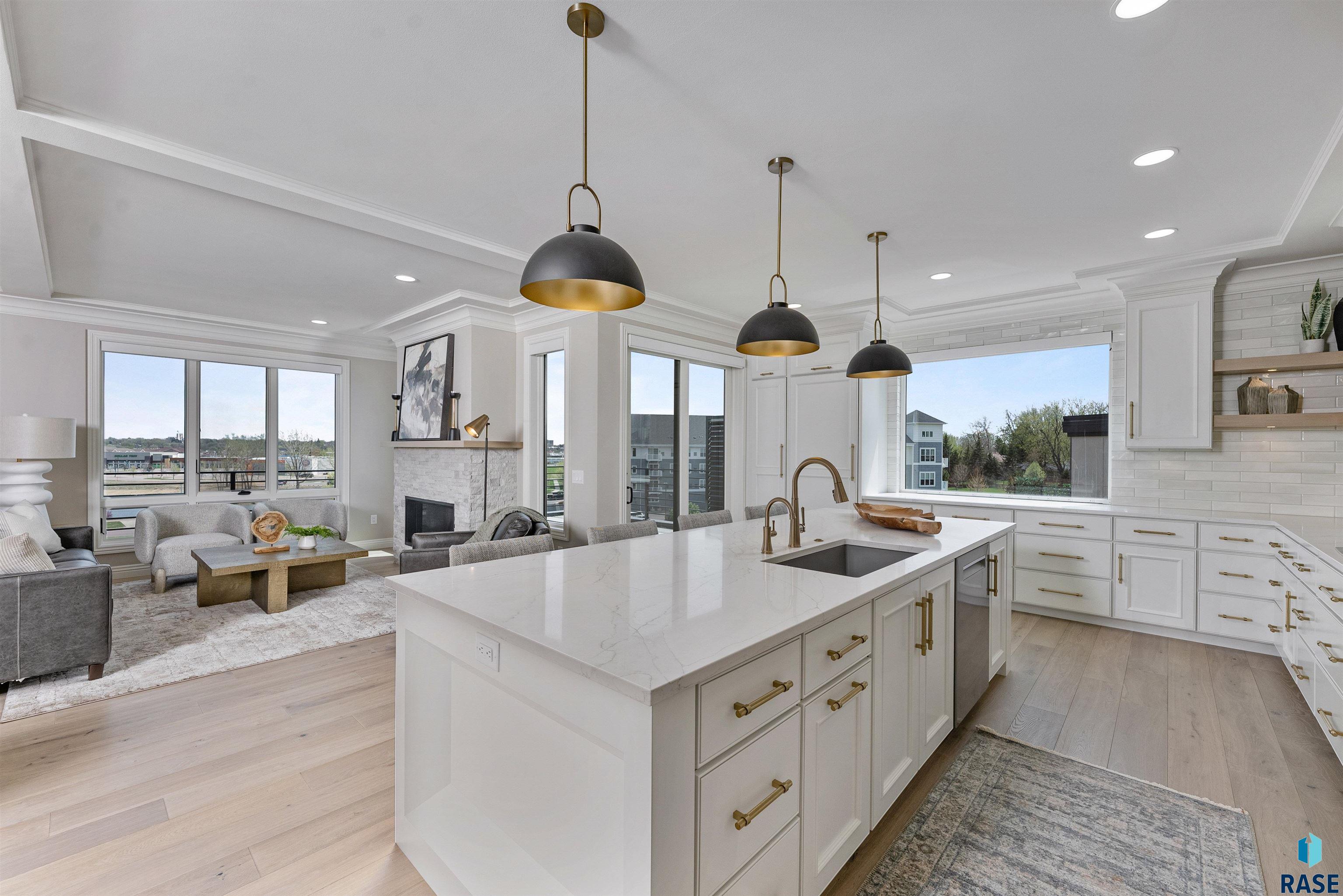 Sioux Falls, South Dakota, 57106, United States, ,Residential,For Sale,1986219