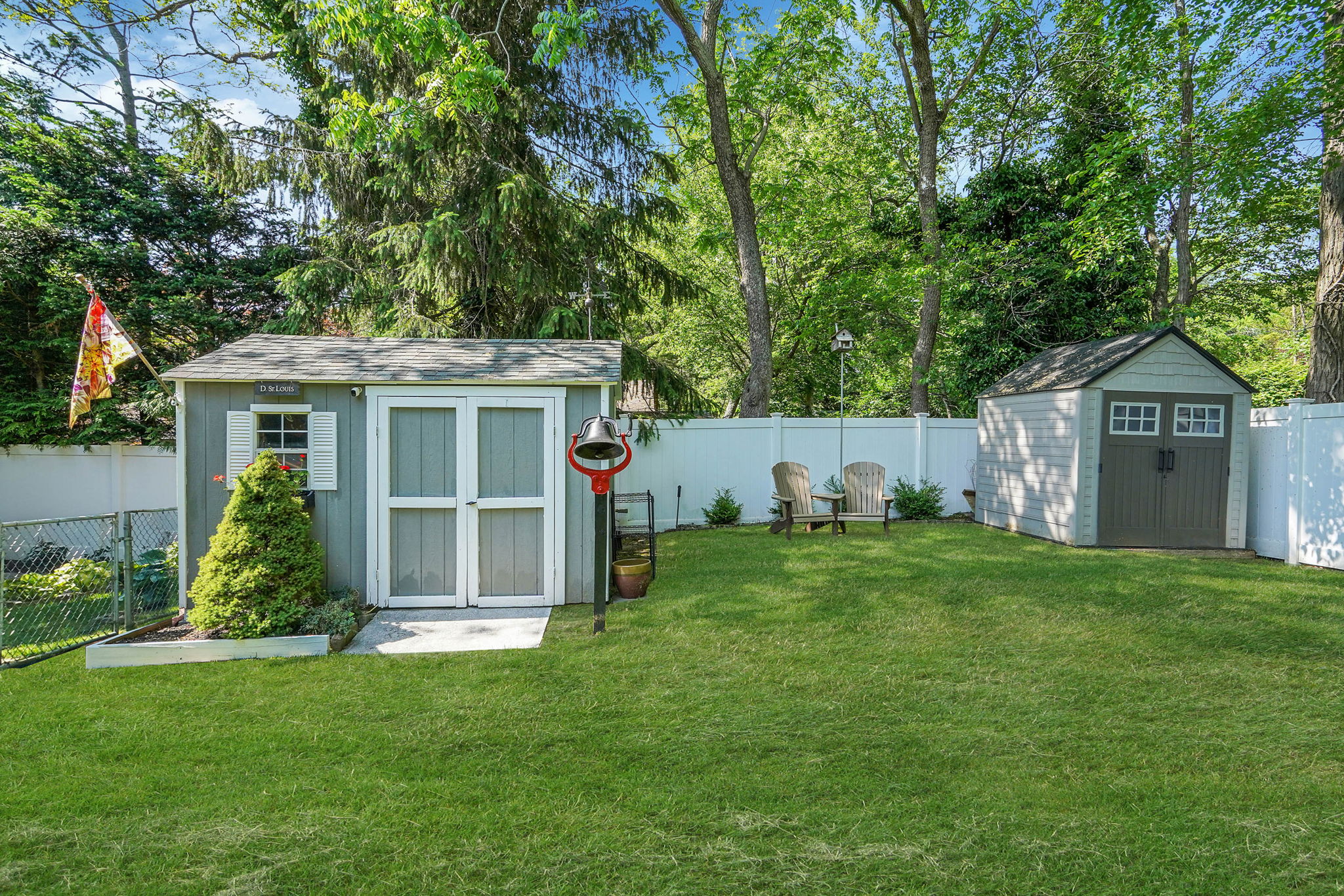 Wading River, New York, 11792, United States, 5 Bedrooms Bedrooms, ,2 BathroomsBathrooms,Residential,For Sale,1943116