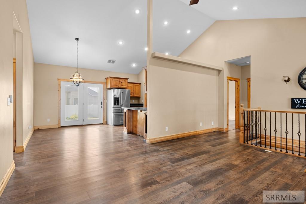 IDAHO FALLS, Idaho, 83401, United States, 6 Bedrooms Bedrooms, ,3 BathroomsBathrooms,Residential,For Sale,2006339