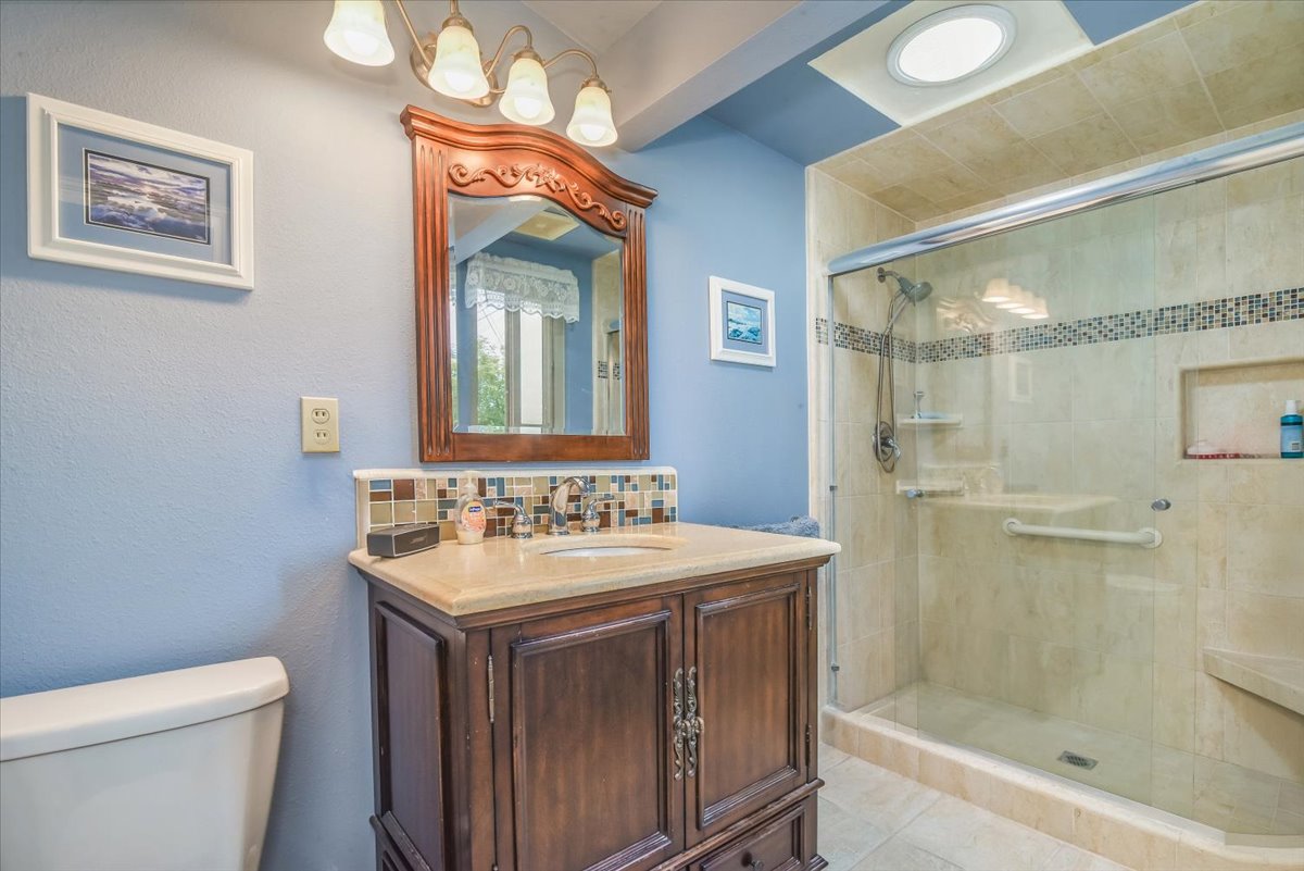 Lompoc, California, 93436, United States, 3 Bedrooms Bedrooms, ,1 BathroomBathrooms,Residential,For Sale,1906815