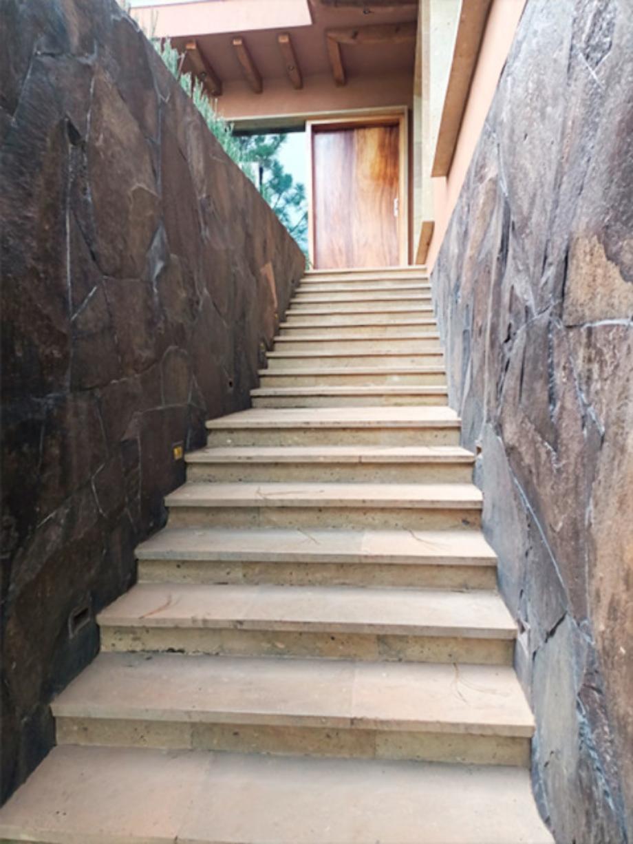 Bosque Monarca, Morelia, Michoacán de Ocampo, 58350, Mexico, 4 Bedrooms Bedrooms, ,4 BathroomsBathrooms,Residential,For Sale,Bosque Monarca,1444392