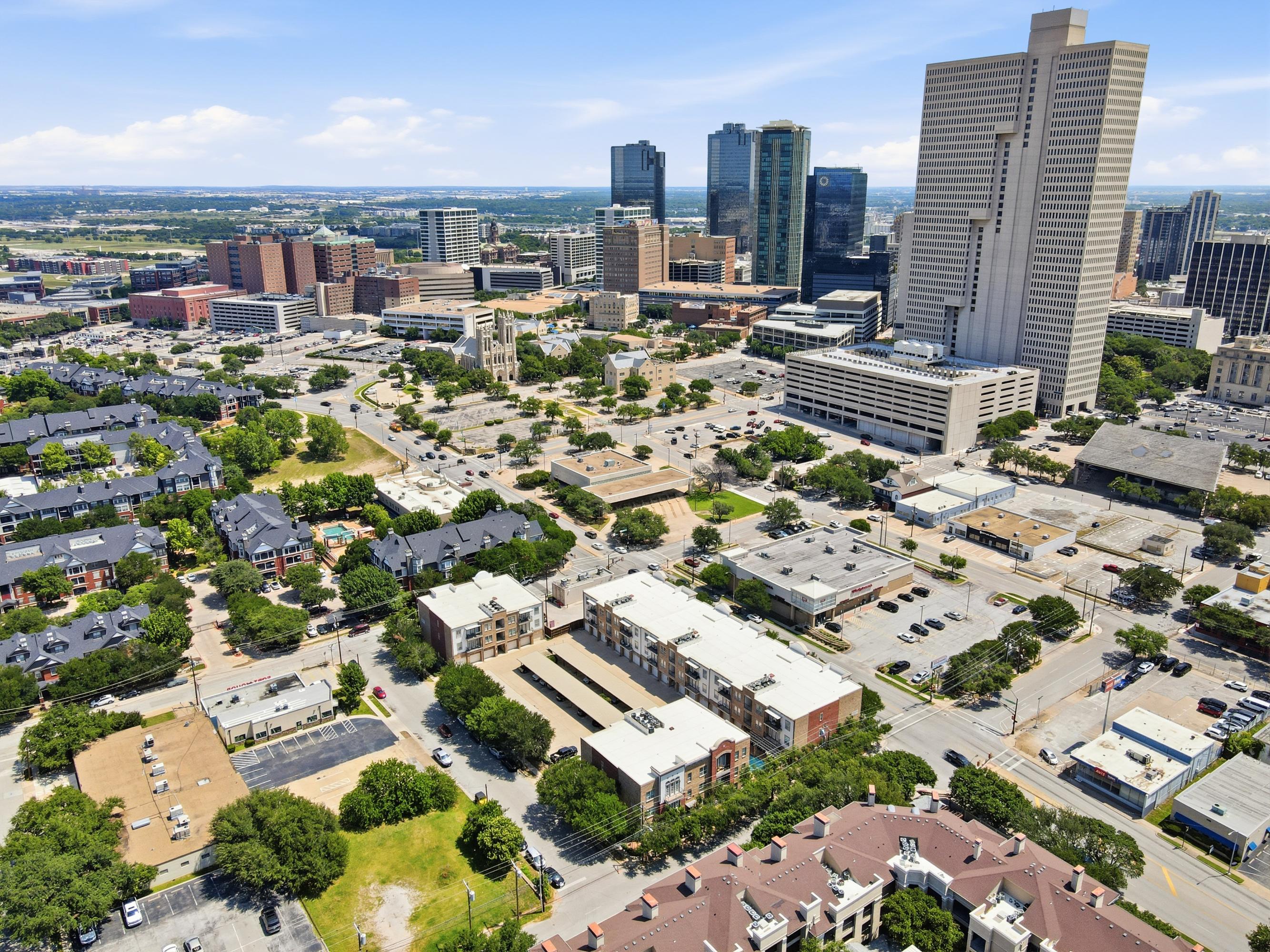 Lock-and-Leave Retreat in Downtown Fort Worth - 物件實景