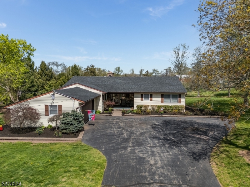 Readington Twp., New Jersey, 08853, United States, 3 Bedrooms Bedrooms, ,3 BathroomsBathrooms,Residential,For Sale,1903743