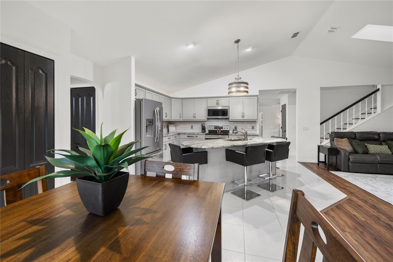Deland, Florida, 32720, United States, 5 Bedrooms Bedrooms, ,3 BathroomsBathrooms,Residential,For Sale,2048830