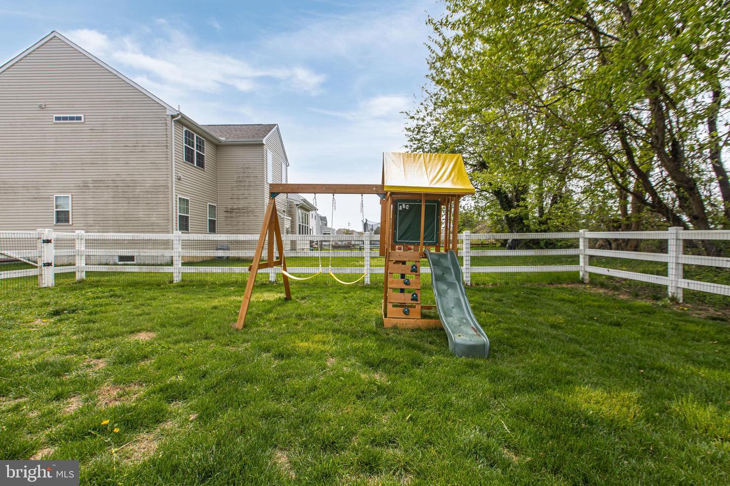 TOWNSEND, Delaware, 19734, United States, 4 Bedrooms Bedrooms, ,3 BathroomsBathrooms,Residential,For Sale,2039981