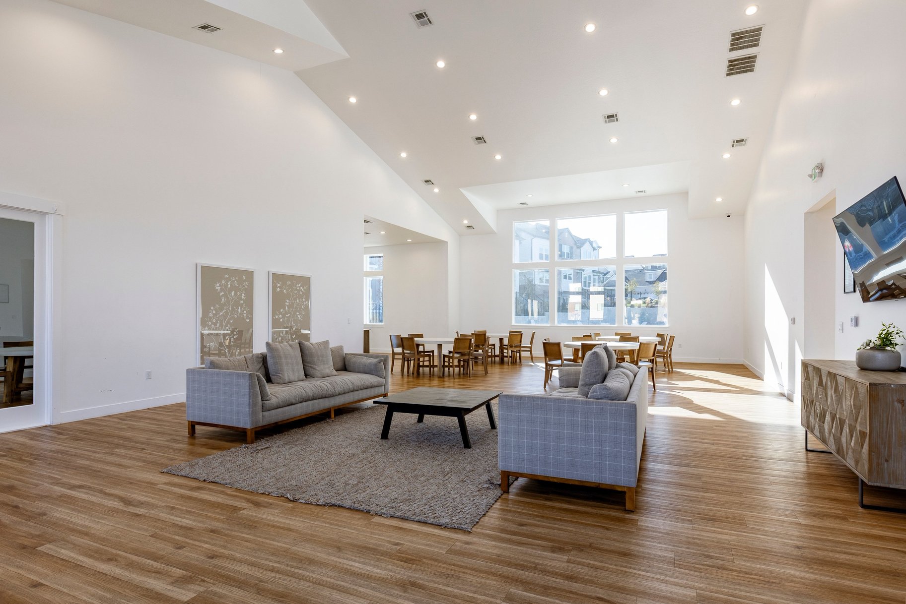  Top Floor Lehi Condo with Extra Upgrades - 物件實景