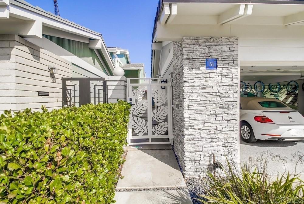 Coronado, California, 92118, United States, 2 Bedrooms Bedrooms, ,2 BathroomsBathrooms,Residential,For Sale,1794986