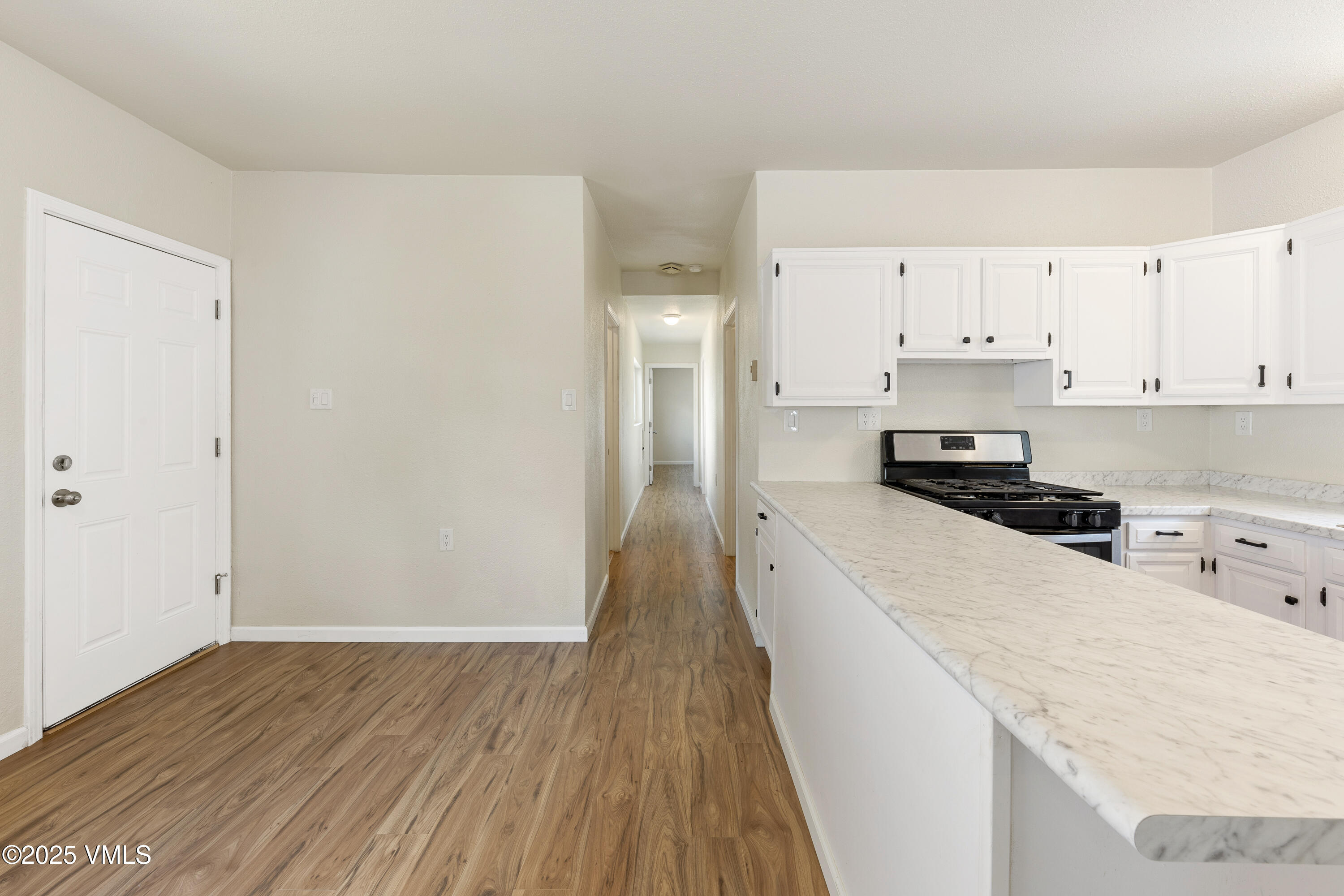 Gypsum, Colorado, 81637, United States, 2 Bedrooms Bedrooms, ,1 BathroomBathrooms,Residential,For Sale,1849053