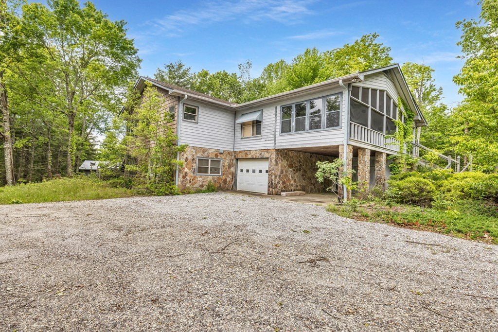 Blairsville, Georgia, 30512, United States, ,Residential,For Sale,1824066