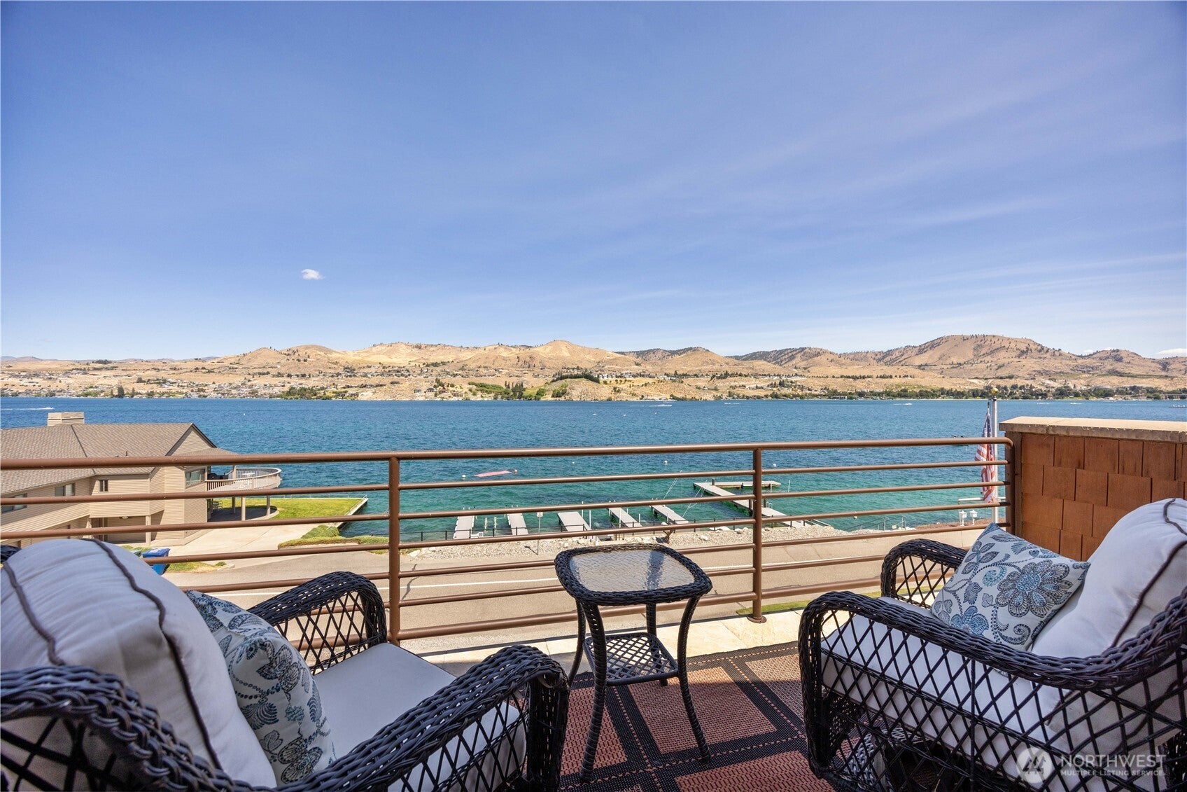 Chelan, Washington, 98816, United States, 5 Bedrooms Bedrooms, ,3 BathroomsBathrooms,Residential,For Sale,1896644
