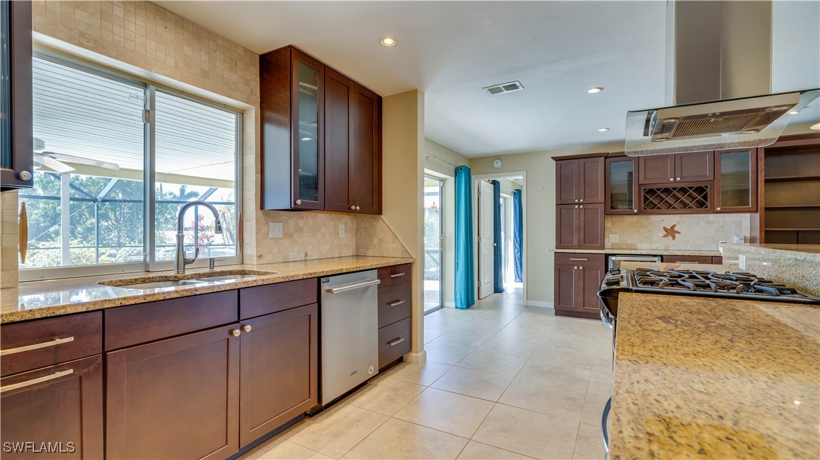 Cape Coral, Florida, 33990, United States, 3 Bedrooms Bedrooms, ,2 BathroomsBathrooms,Residential,For Sale,1844780