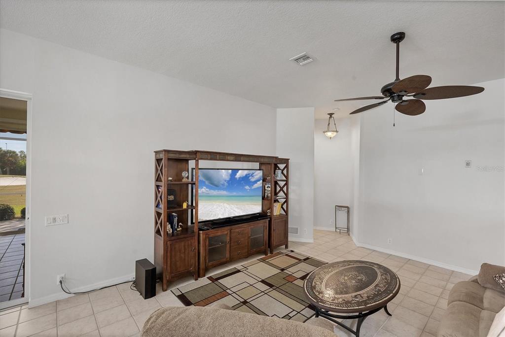 Venice, Florida, 34285, United States, 3 Bedrooms Bedrooms, ,2 BathroomsBathrooms,Residential,For Sale,1997006