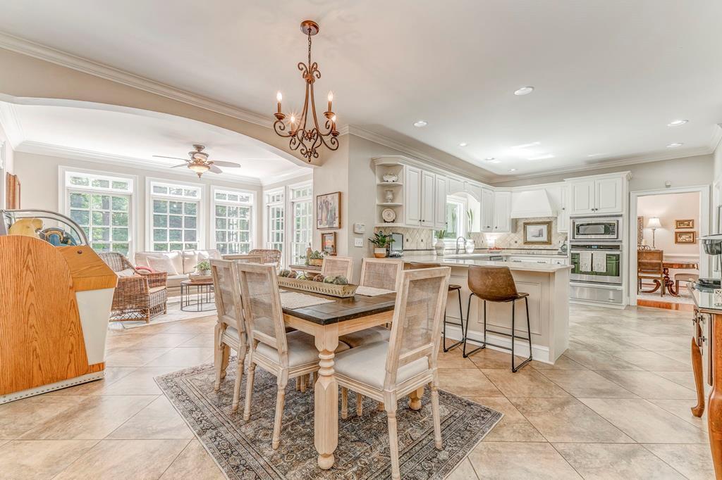 DALTON, Georgia, 30720, United States, 4 Bedrooms Bedrooms, ,4 BathroomsBathrooms,Residential,For Sale,1885970