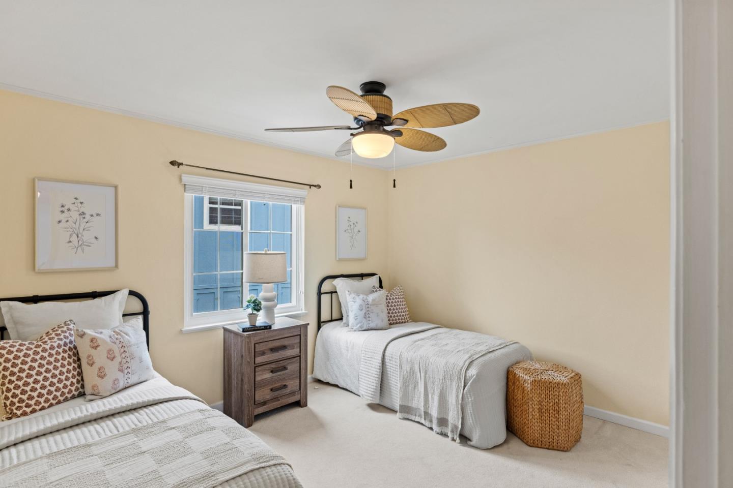 Monterey, California, 93940, United States, 4 Bedrooms Bedrooms, ,3 BathroomsBathrooms,Residential,For Sale,1829502