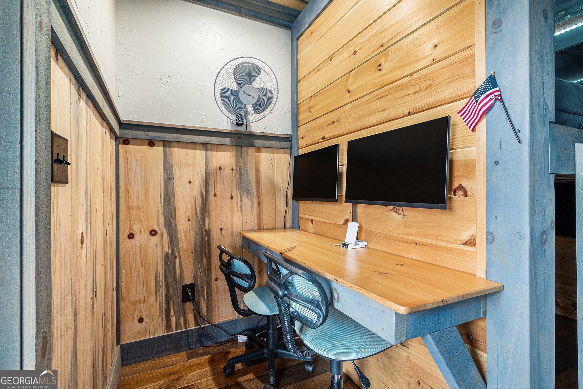 Ellijay, Georgia, 30540, United States, 5 Bedrooms Bedrooms, ,5 BathroomsBathrooms,Residential,For Sale,1952564