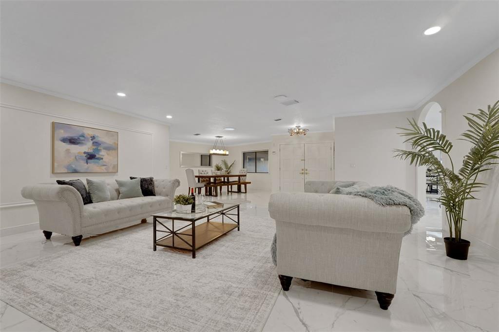 Longwood, Florida, 32779, United States, 4 Bedrooms Bedrooms, ,4 BathroomsBathrooms,Residential,For Sale,2002906