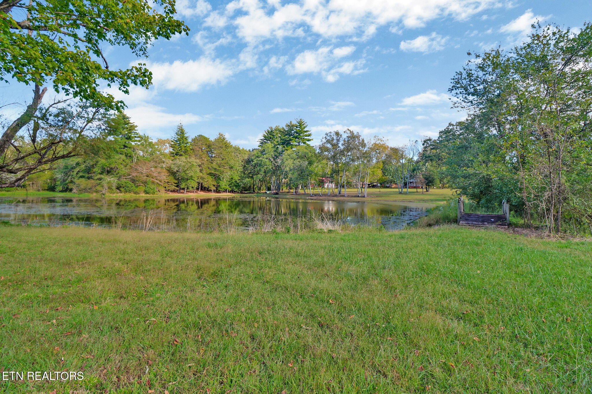 Crossville, Tennessee, 38555, United States, 2 Bedrooms Bedrooms, ,1 BathroomBathrooms,Residential,For Sale,1982388