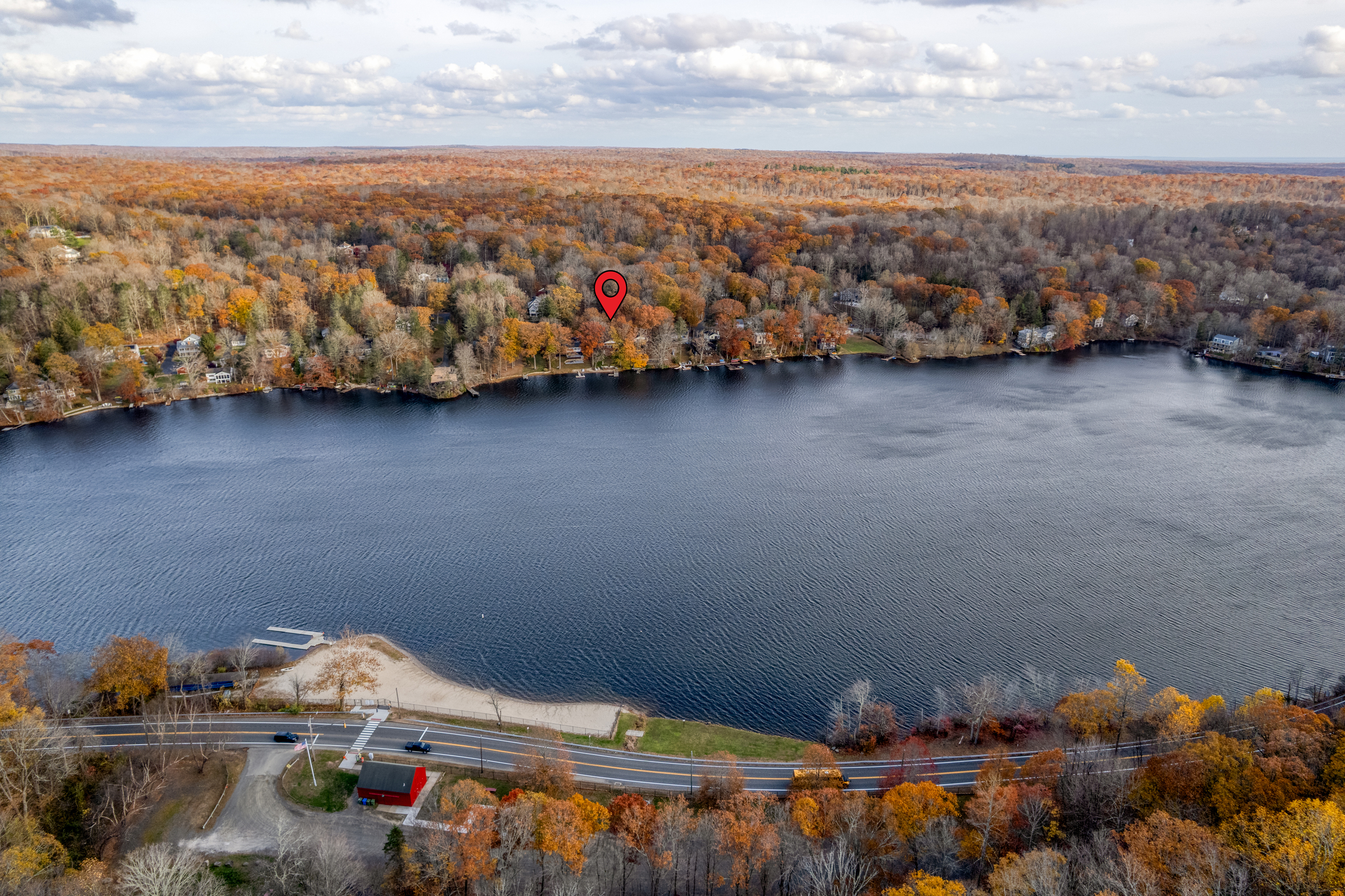 Guilford, Connecticut, 06437, United States, 3 Bedrooms Bedrooms, ,2 BathroomsBathrooms,Residential,For Sale,1994597