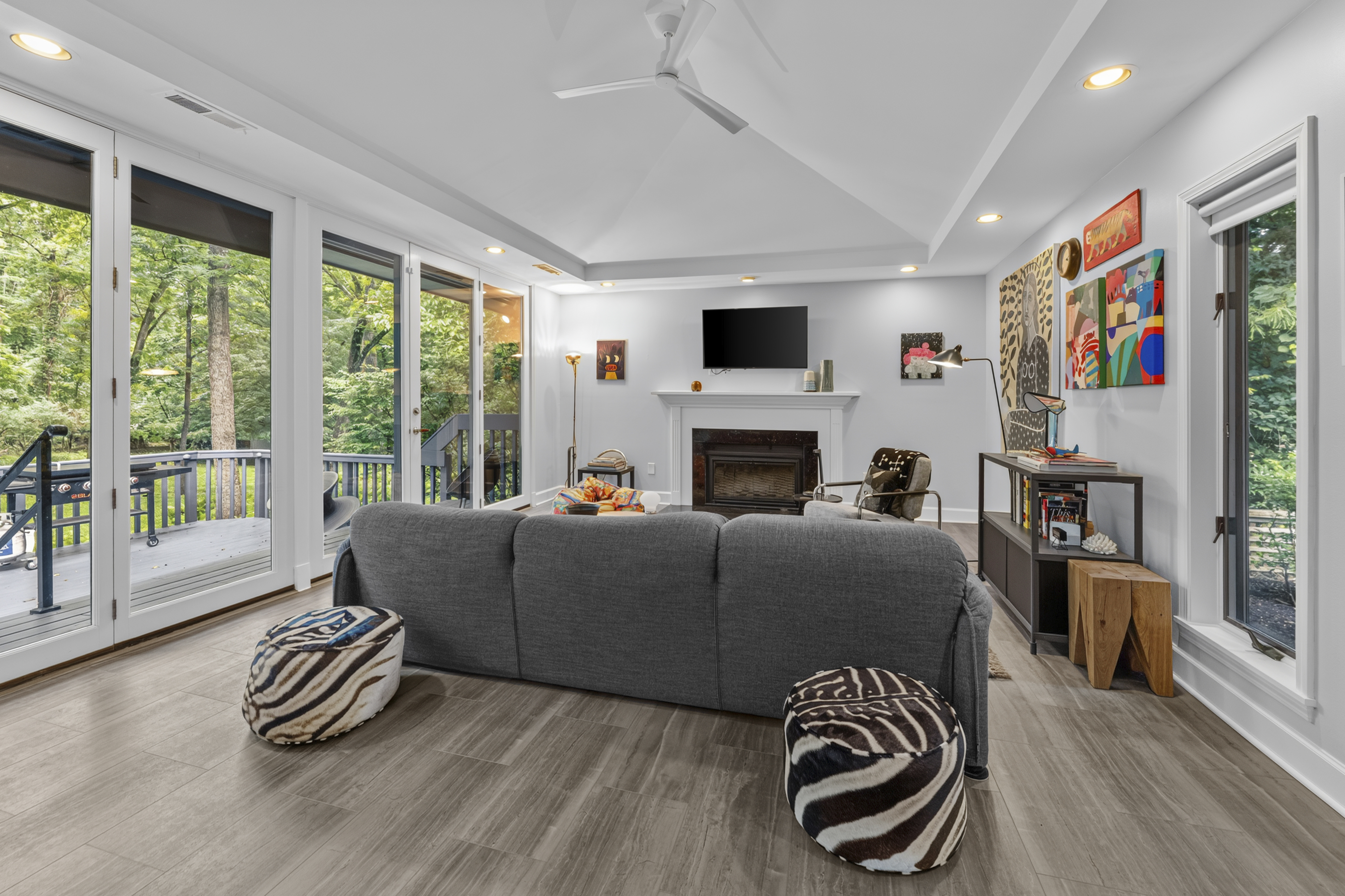  Contemporary Ranch in Desirable Sugar Creek Valley - 物件實景