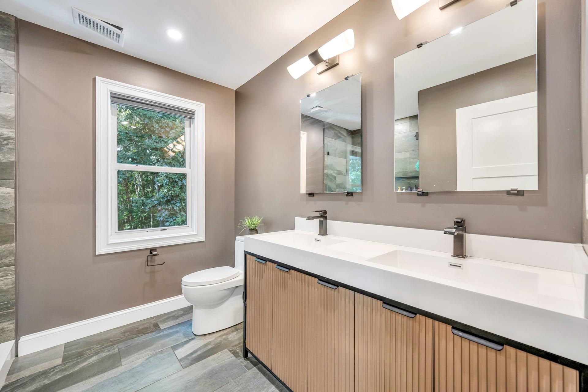 South Setauket, New York, 11720, United States, 3 Bedrooms Bedrooms, ,3 BathroomsBathrooms,Residential,For Sale,1892915