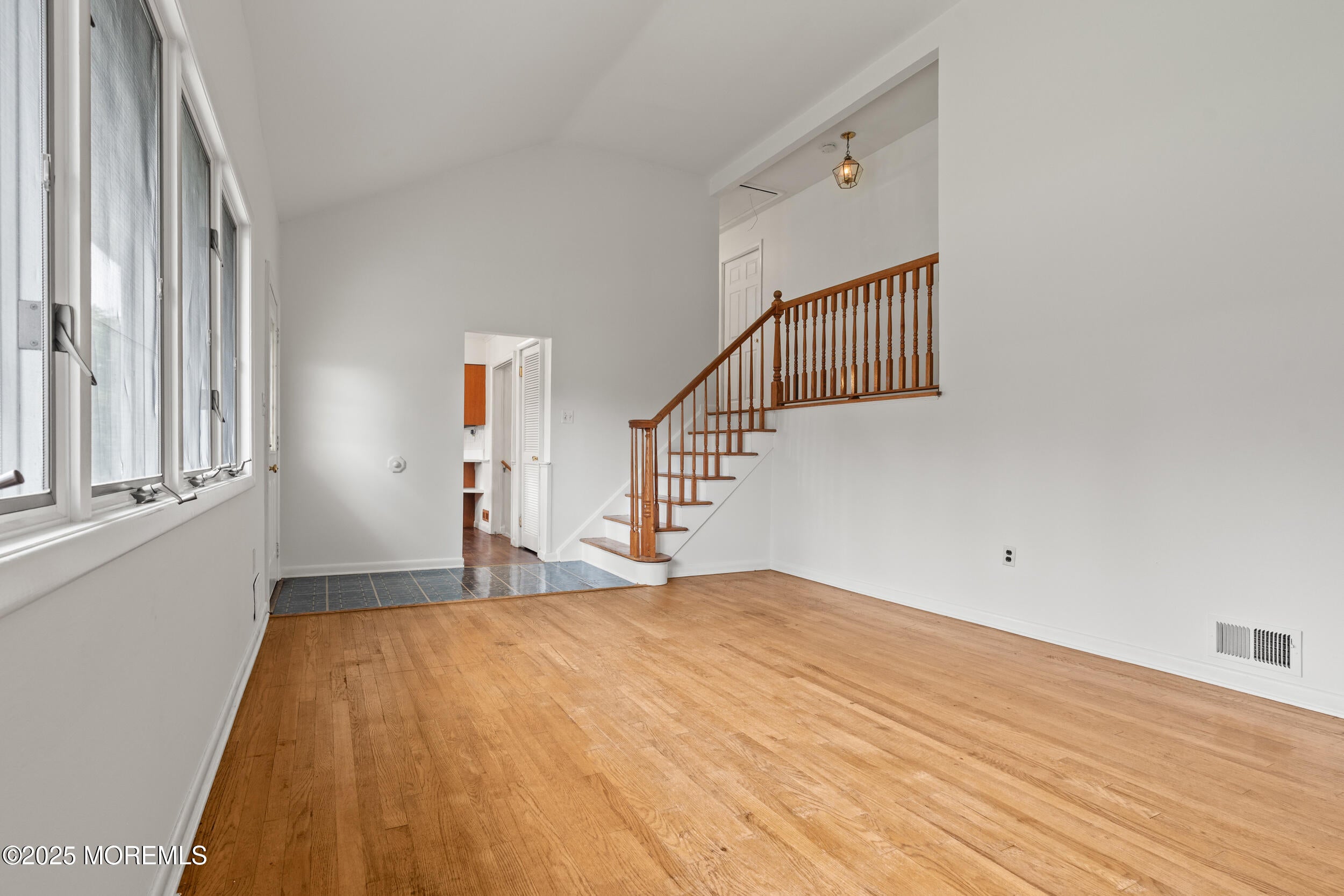Oakhurst, New Jersey, 07755, United States, 3 Bedrooms Bedrooms, ,2 BathroomsBathrooms,Residential,For Sale,1923231
