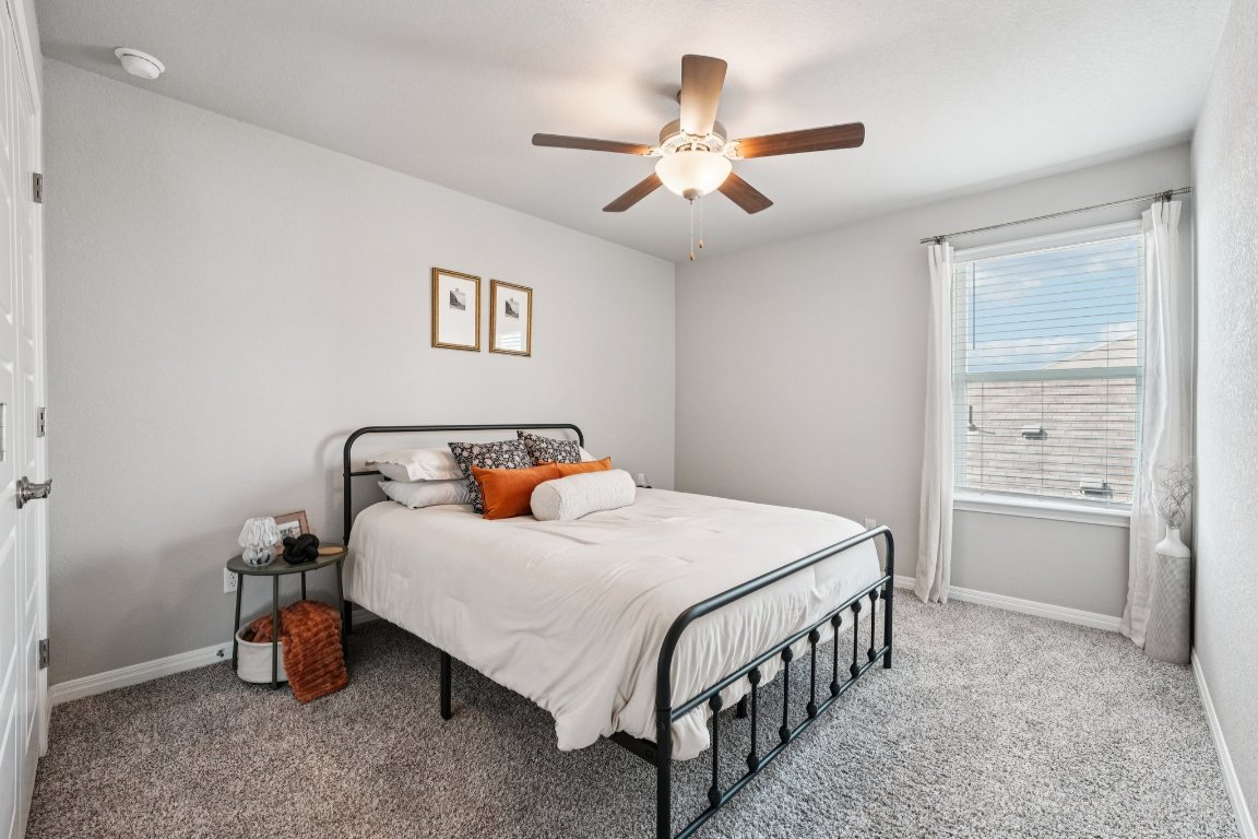 Georgetown, Texas, 78628, United States, 5 Bedrooms Bedrooms, ,3 BathroomsBathrooms,Residential,For Sale,1882830