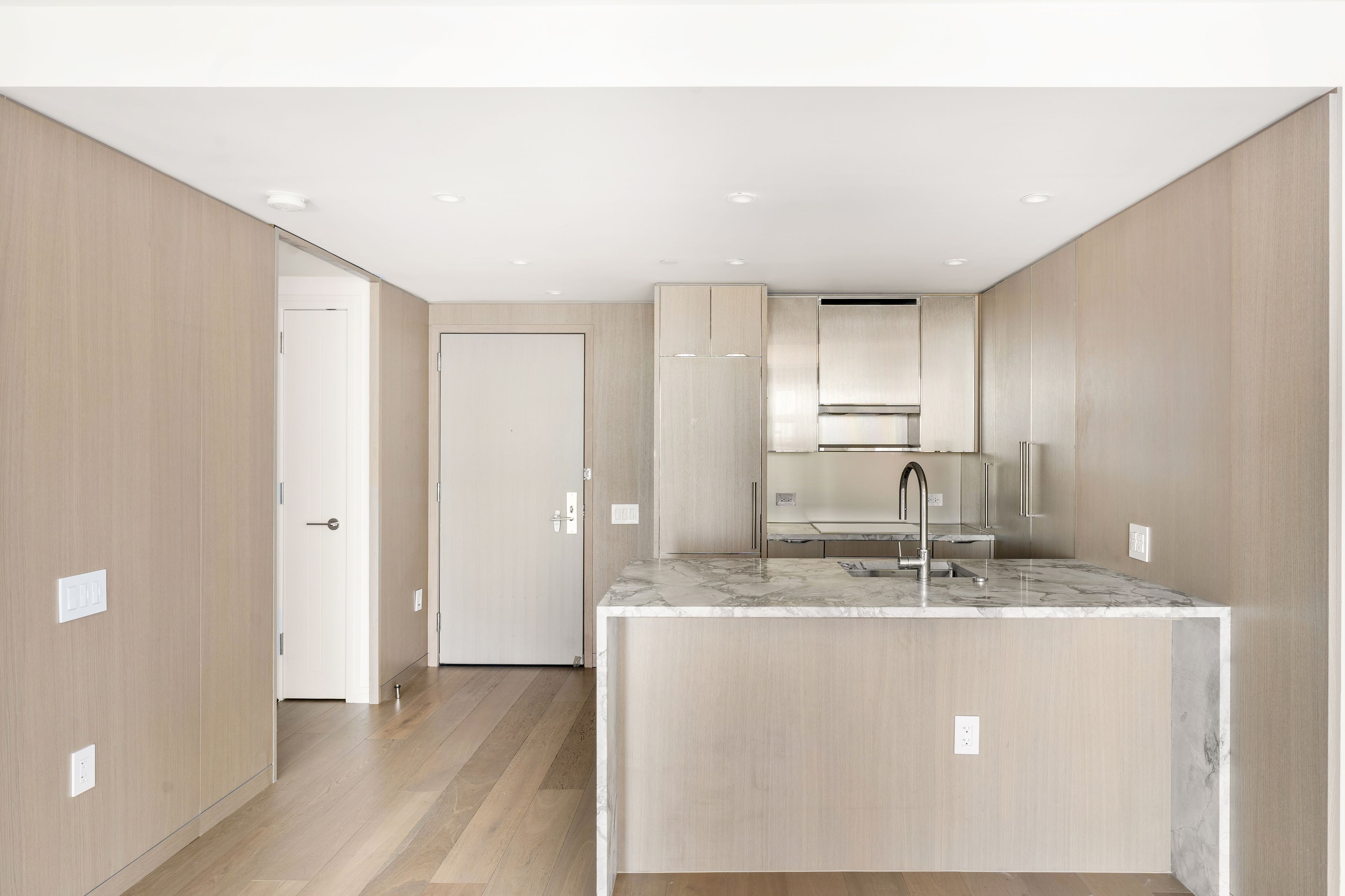  111 West 56th Street - 物件實景