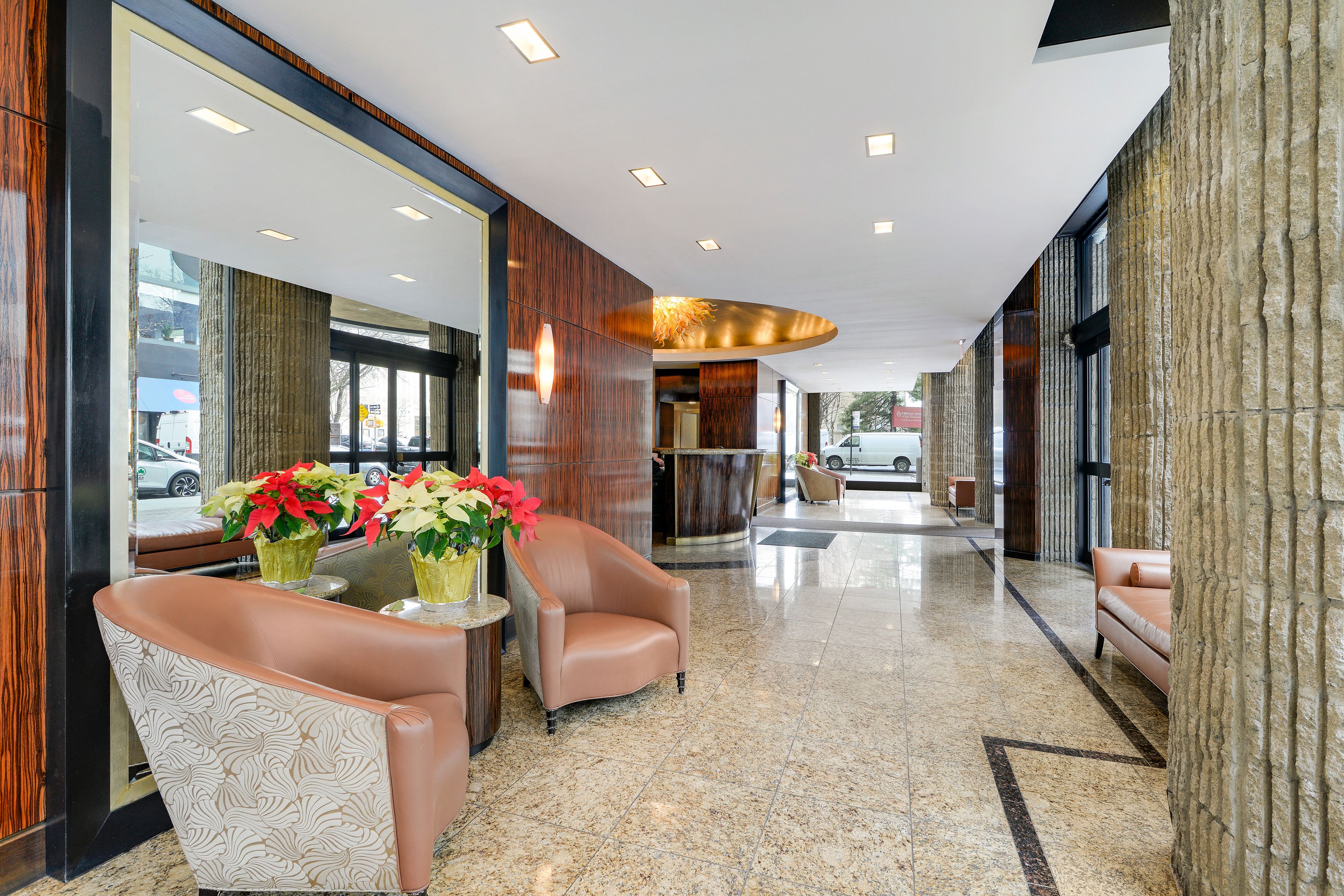  44 West 62nd Street - 物件實景