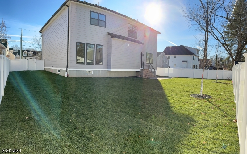 New Providence Boro, New Jersey, 07974, United States, 6 Bedrooms Bedrooms, ,6 BathroomsBathrooms,Residential,For Sale,2001991