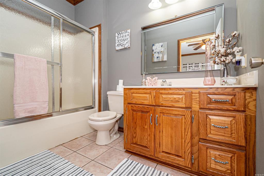 El Dorado, Arkansas, 71730, United States, 3 Bedrooms Bedrooms, ,4 BathroomsBathrooms,Residential,For Sale,1979599