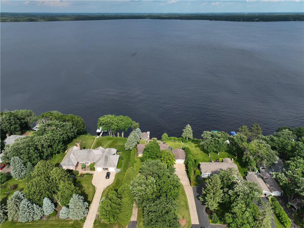 Chippewa Falls, Wisconsin, 54729, United States, 3 Bedrooms Bedrooms, ,3 BathroomsBathrooms,Residential,For Sale,1977760