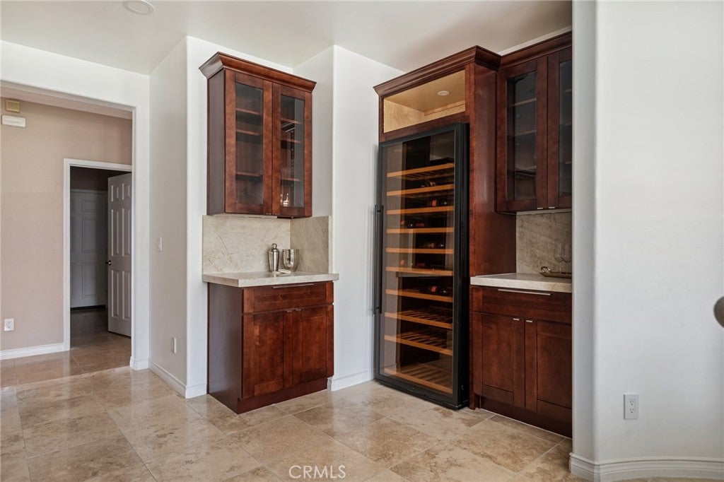 Redlands, California, 92373, United States, 4 Bedrooms Bedrooms, ,4 BathroomsBathrooms,Residential,For Sale,1979010