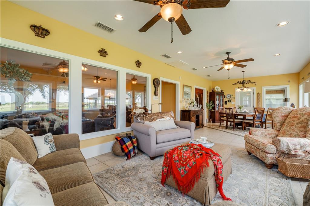 Riviera, Texas, 78379, United States, 3 Bedrooms Bedrooms, ,3 BathroomsBathrooms,Residential,For Sale,1857810