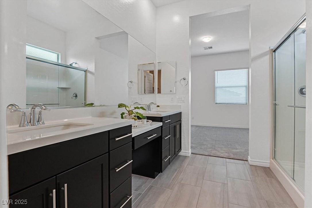 Henderson, Nevada, 89011, United States, 3 Bedrooms Bedrooms, ,1 BathroomBathrooms,Residential,For Sale,1954663