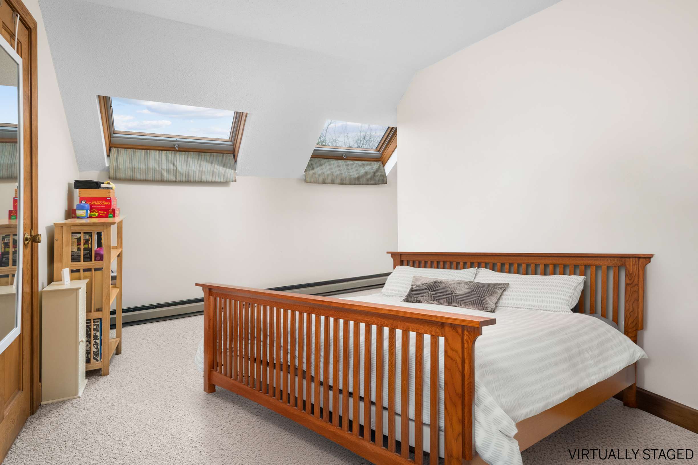  Grand New Englander with 2 Bedroom Apartment in York Village - 物件實景