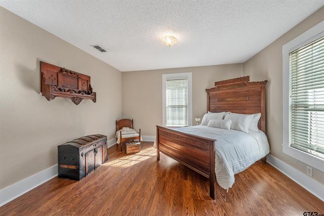 Winona, Texas, 75792, United States, 4 Bedrooms Bedrooms, ,2 BathroomsBathrooms,Residential,For Sale,1995143