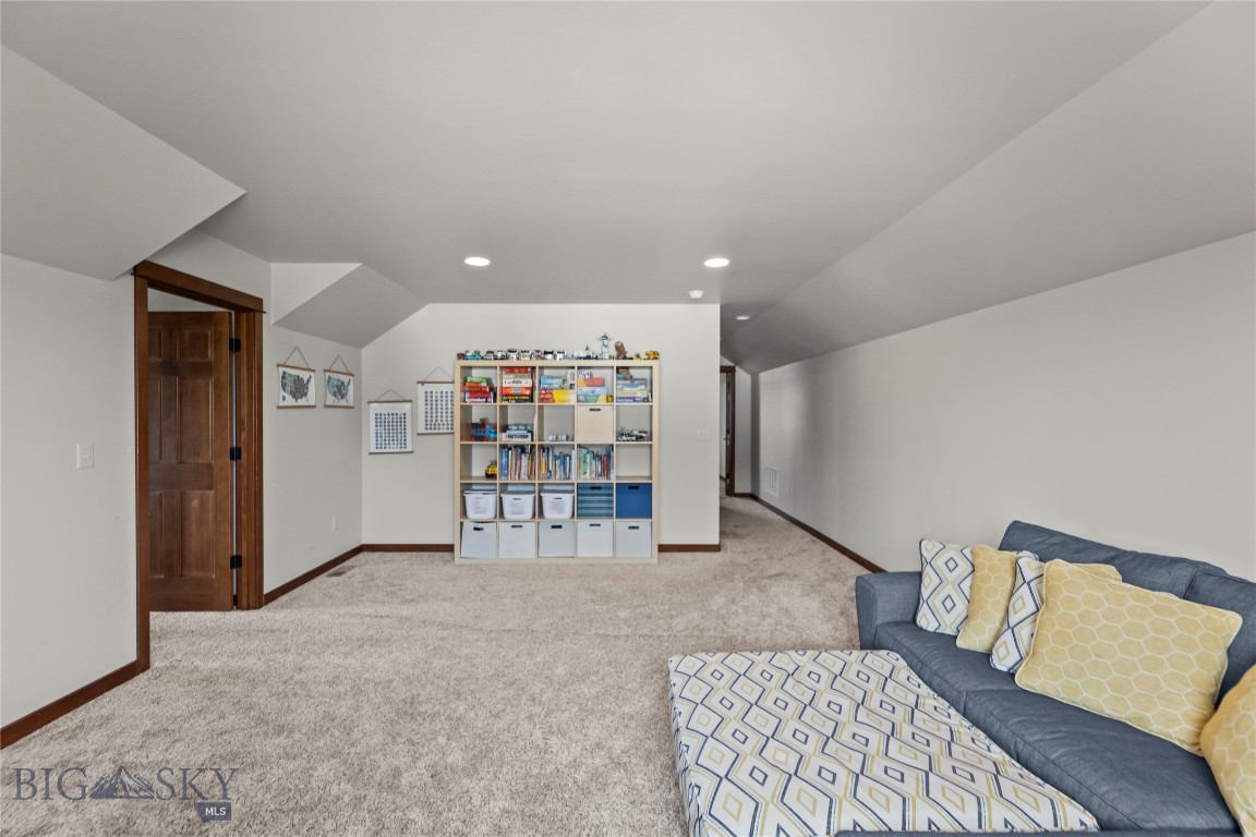 Bozeman, Montana, 59718, United States, 4 Bedrooms Bedrooms, ,3 BathroomsBathrooms,Residential,For Sale,1901905