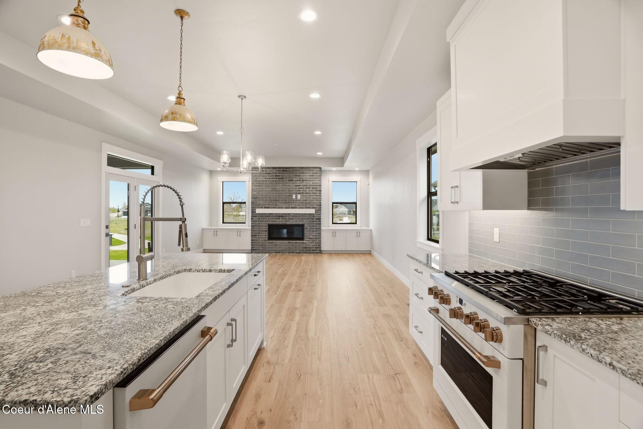Coeur d'Alene, Idaho, 83815, United States, 4 Bedrooms Bedrooms, ,3 BathroomsBathrooms,Residential,For Sale,2039969