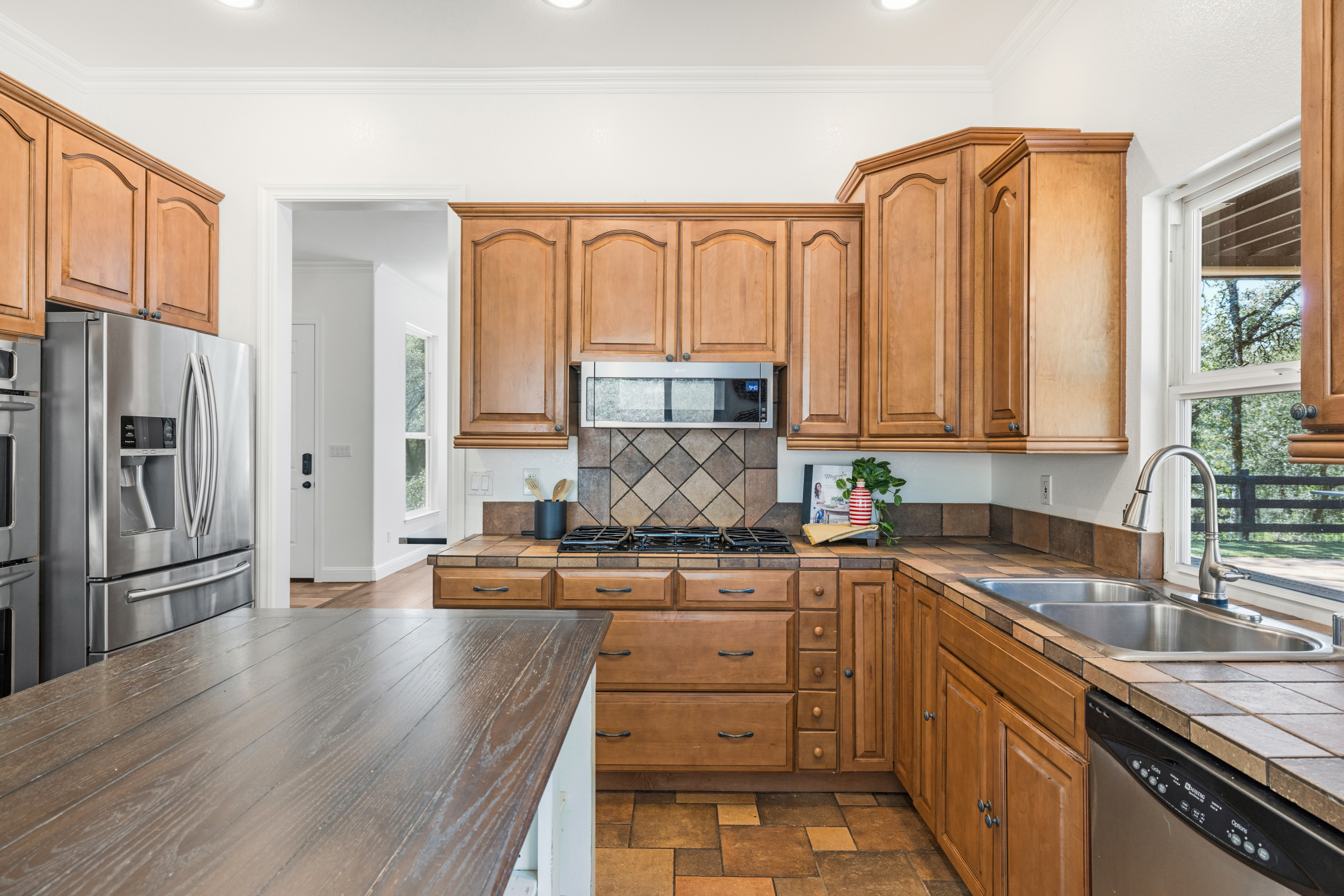  1400 Crooked Mile Court, Placerville, CA 95667 - 物件實景