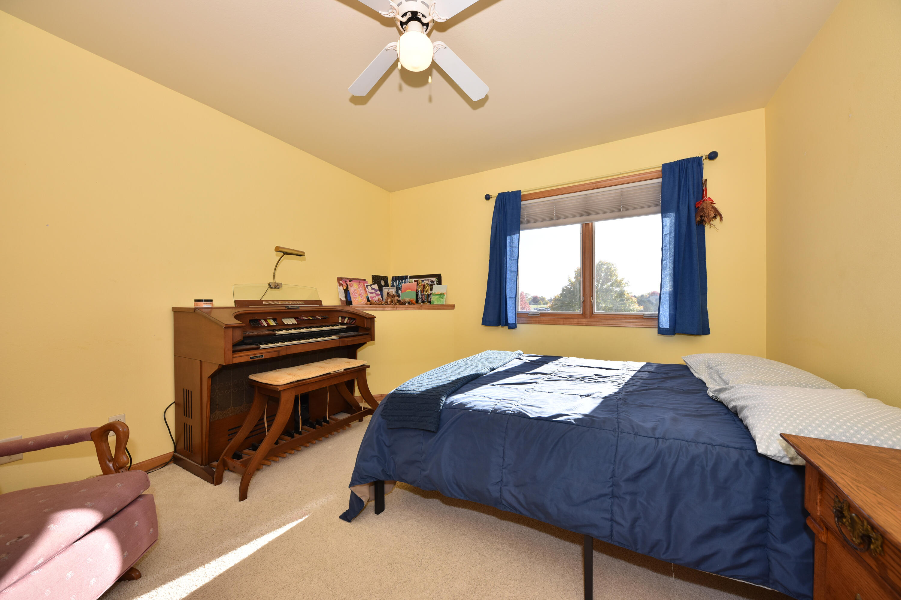 Cedar Grove, Wisconsin, 53013, United States, 5 Bedrooms Bedrooms, ,4 BathroomsBathrooms,Residential,For Sale,1987576