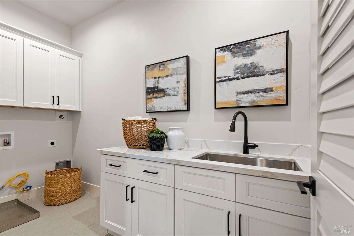 Santa Rosa, California, 95403, United States, 4 Bedrooms Bedrooms, ,4 BathroomsBathrooms,Residential,For Sale,1986529