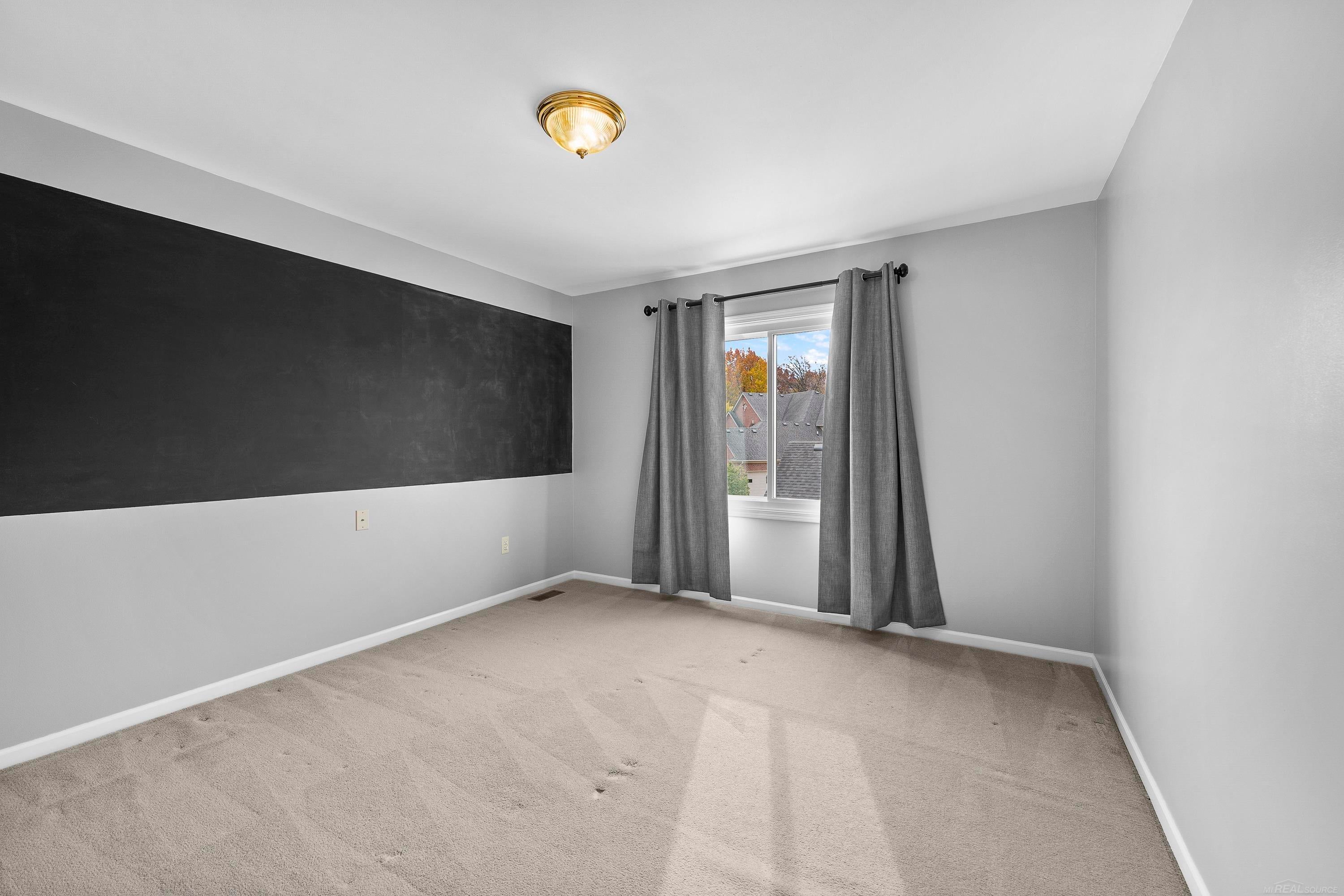 Shelby Twp, Michigan, 48315, United States, 4 Bedrooms Bedrooms, ,4 BathroomsBathrooms,Residential,For Sale,1987428