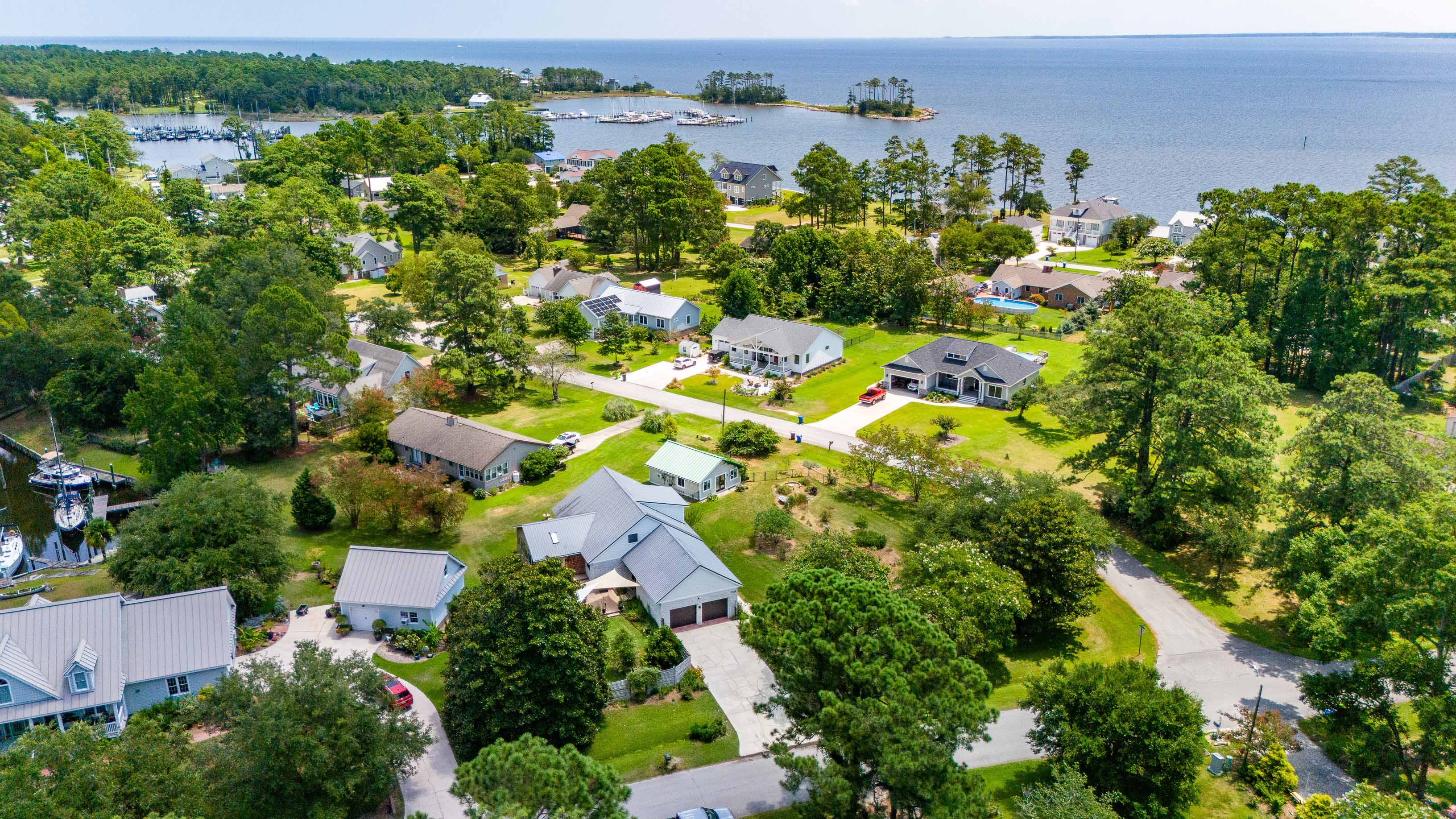 Oriental, North Carolina, 28571, United States, 3 Bedrooms Bedrooms, ,3 BathroomsBathrooms,Residential,For Sale,1979716