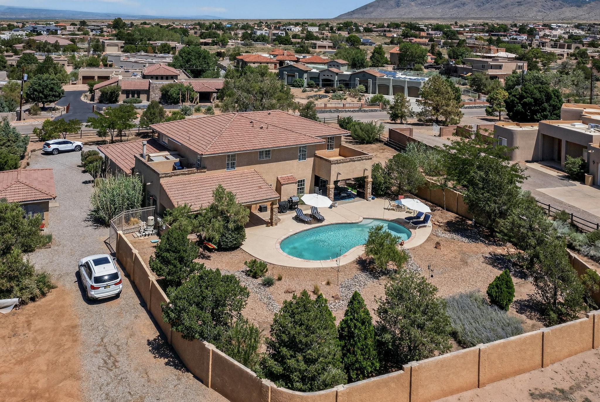 Albuquerque, New Mexico, 87122, United States, 4 Bedrooms Bedrooms, ,3 BathroomsBathrooms,Residential,For Sale,1914202