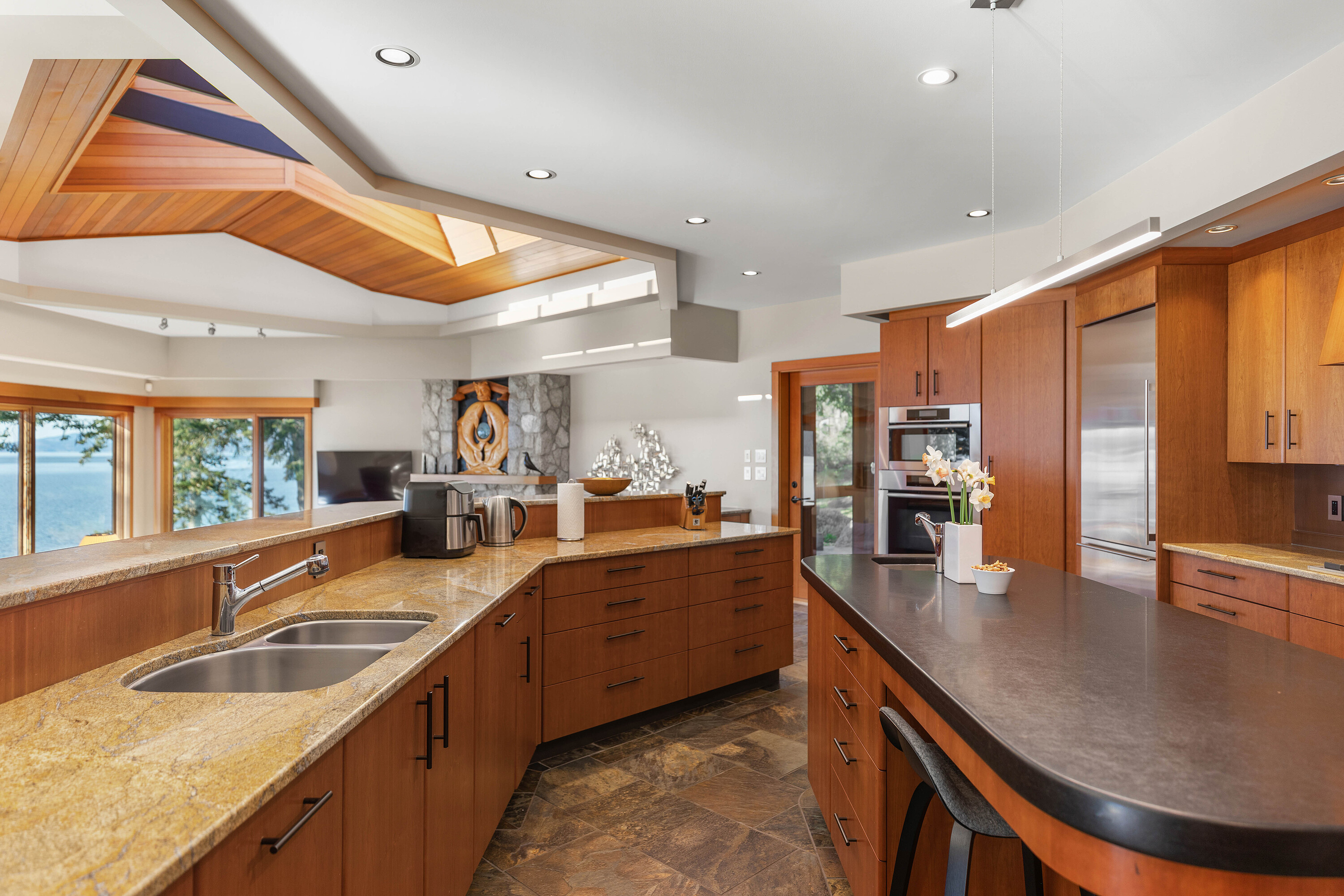  West Coast Oceanfront Living - 物件實景