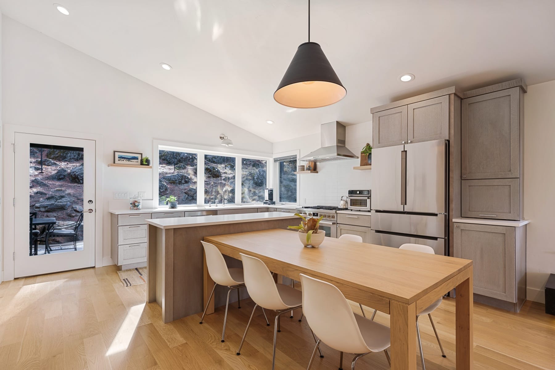  61552 Oakwood Place #1 & 2 Bend, OR 97702 - 物件實景
