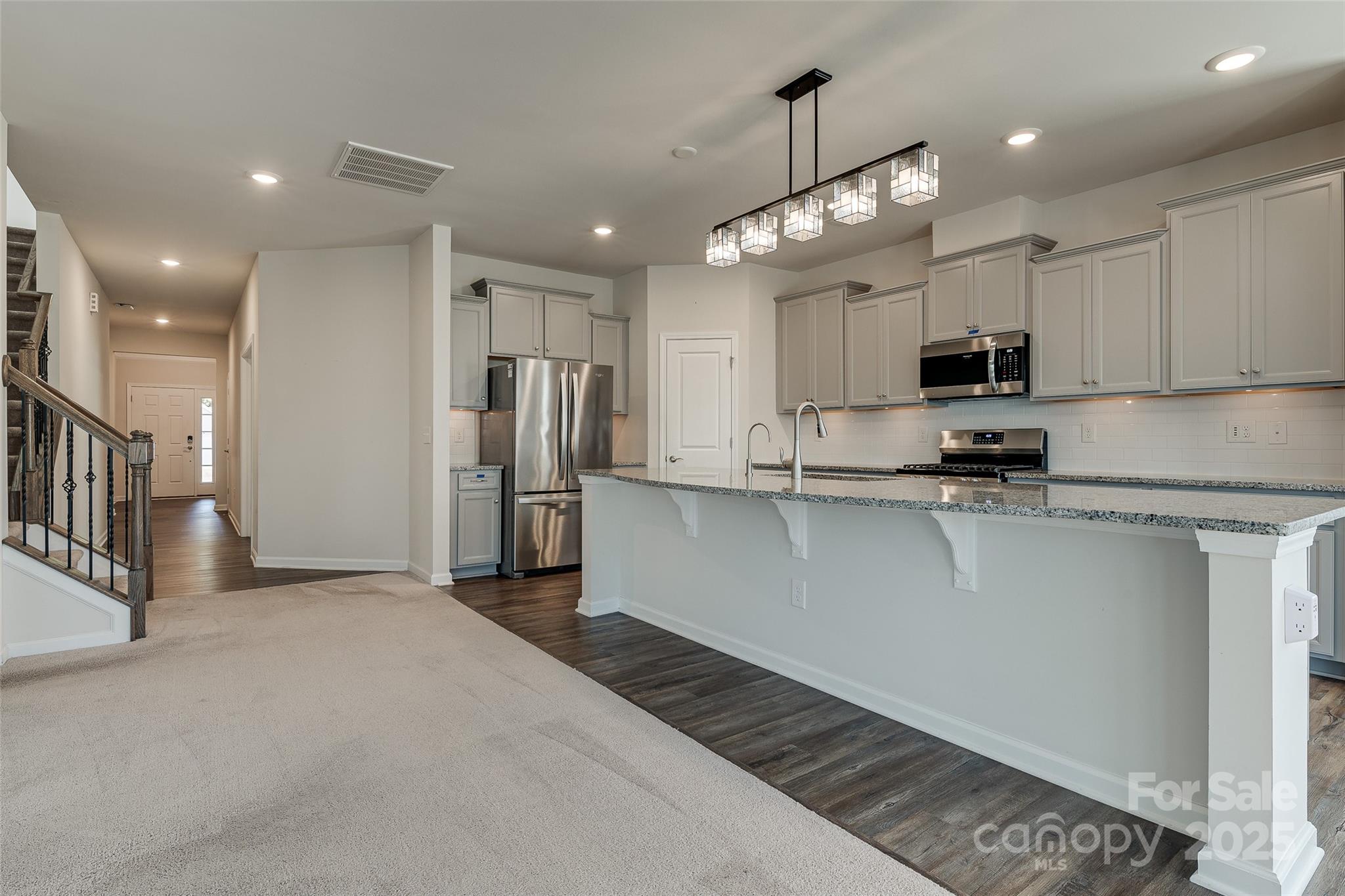 Charlotte, North Carolina, 28273, United States, 4 Bedrooms Bedrooms, ,3 BathroomsBathrooms,Residential,For Sale,1988941