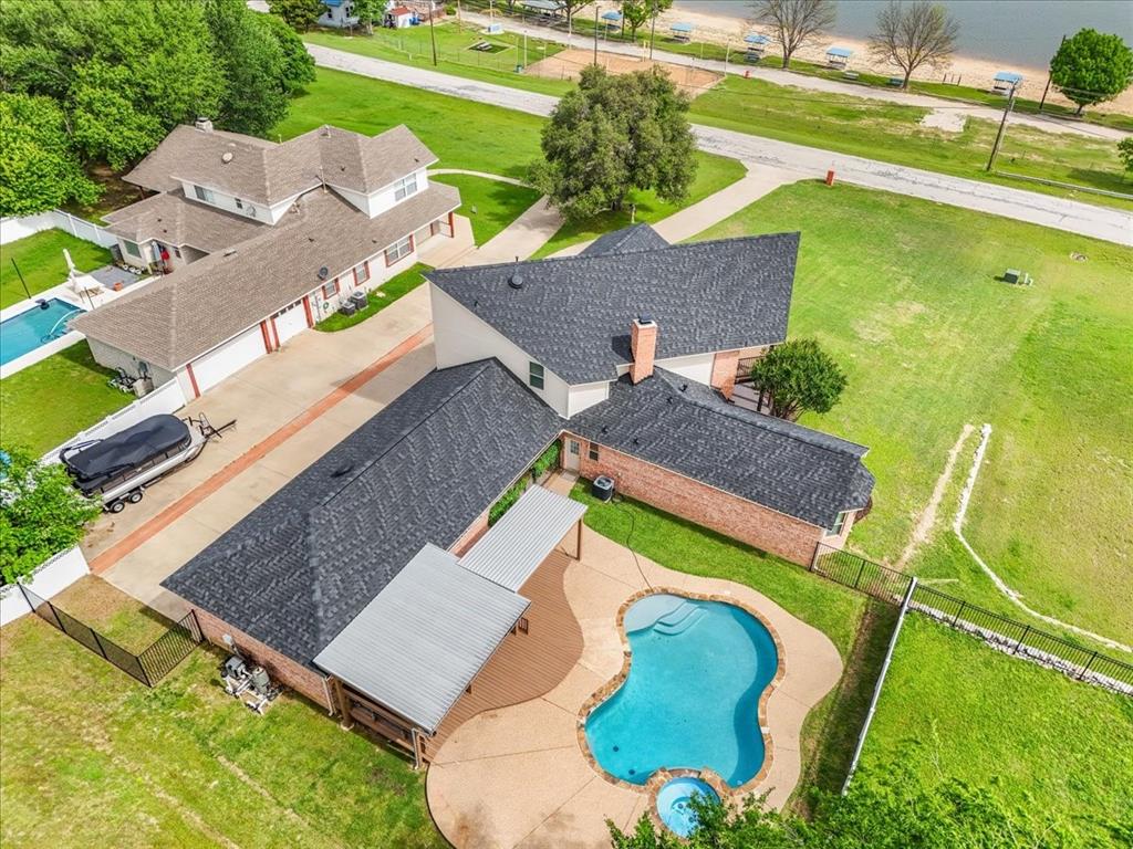 Weatherford, Texas, 76087, United States, 4 Bedrooms Bedrooms, ,4 BathroomsBathrooms,Residential,For Sale,2040291
