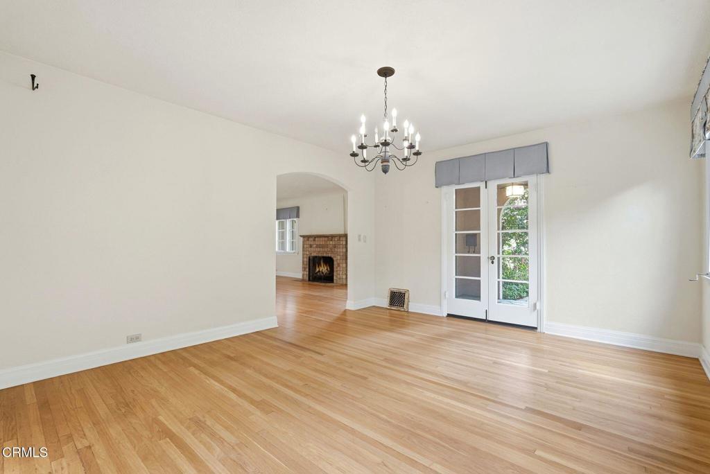 Pasadena, California, 91104, United States, 3 Bedrooms Bedrooms, ,1 BathroomBathrooms,Residential,For Sale,1993428