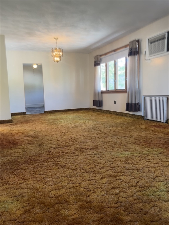 Everett, Massachusetts, 02149, United States, 3 Bedrooms Bedrooms, ,3 BathroomsBathrooms,Residential,For Sale,1923933